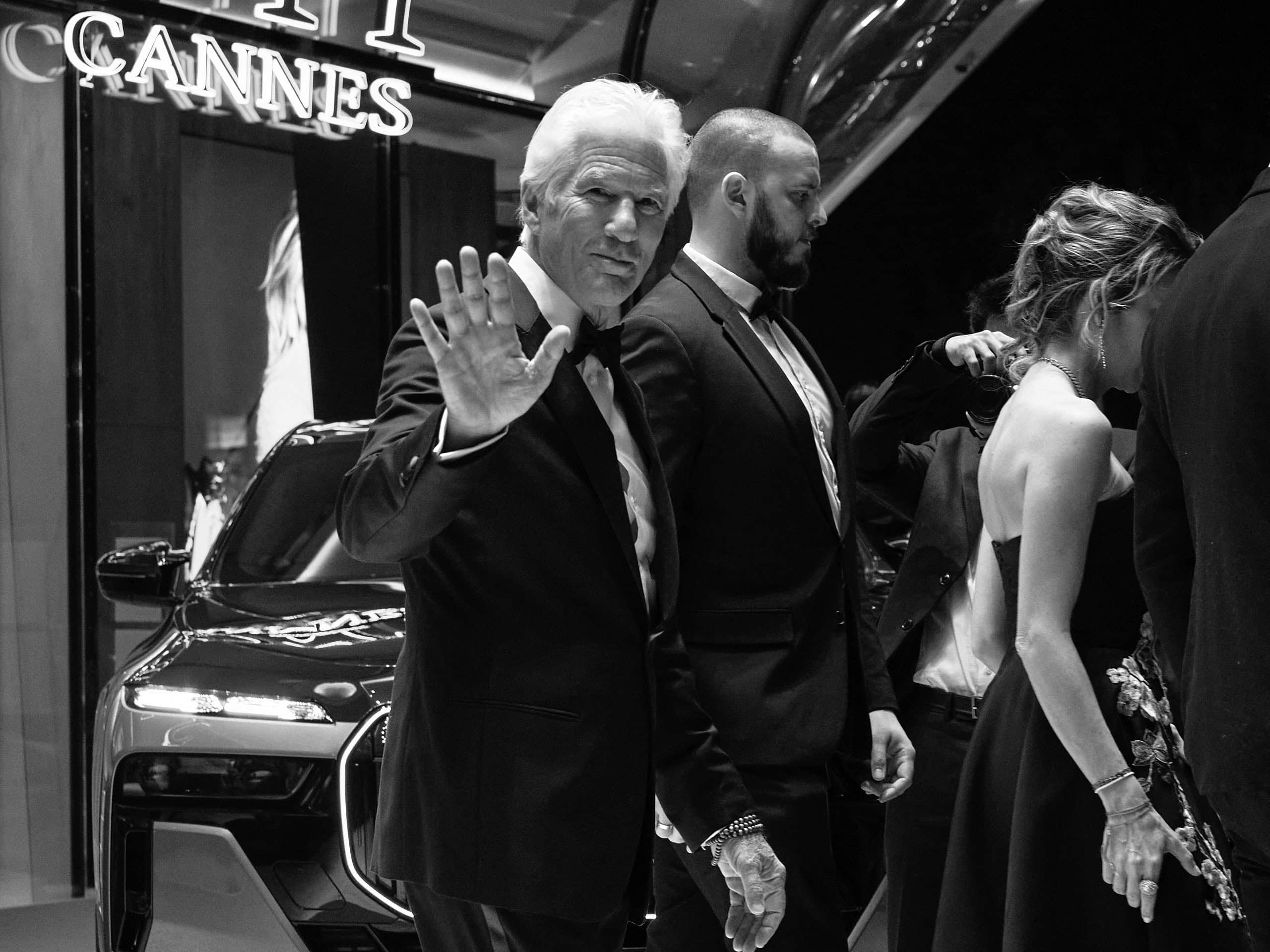 Cannes / France, 17th May, 2024.

Actor Richard Gere leaves Marriot Hotel Cannes. 

Credits: Walter Gilgen